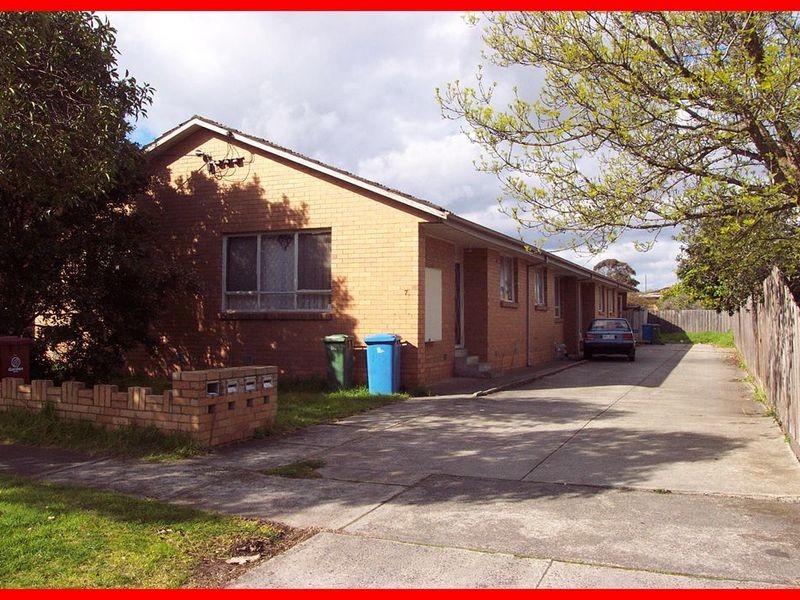 2/75 Albert Avenue, Springvale VIC 3171