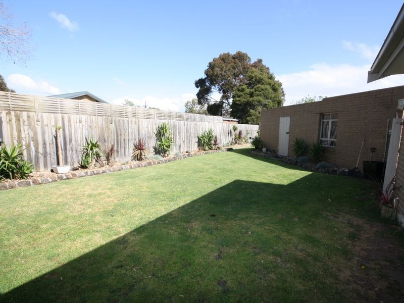 1 Nairn Court, Keysborough VIC 3173