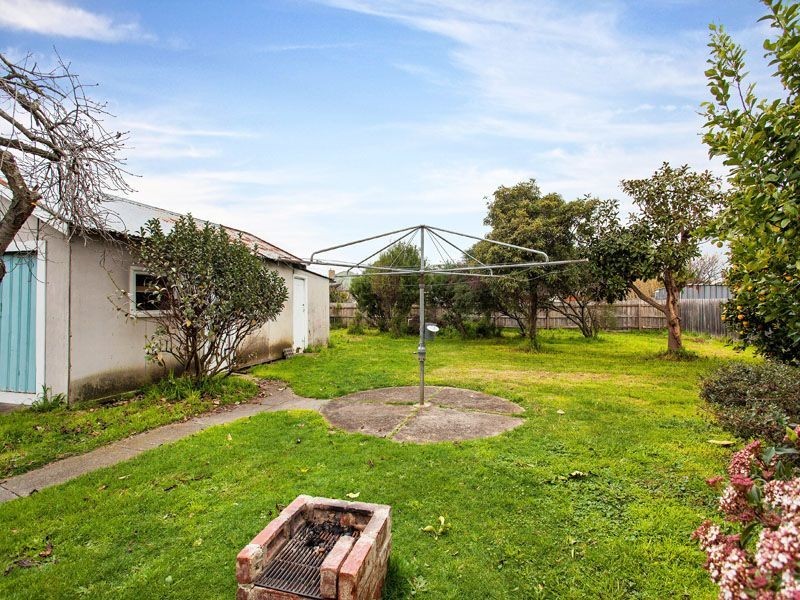 43 PRINCESS AVENUE, Springvale VIC 3171