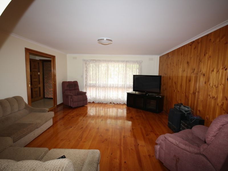 68 Regent Avenue, Springvale VIC 3171