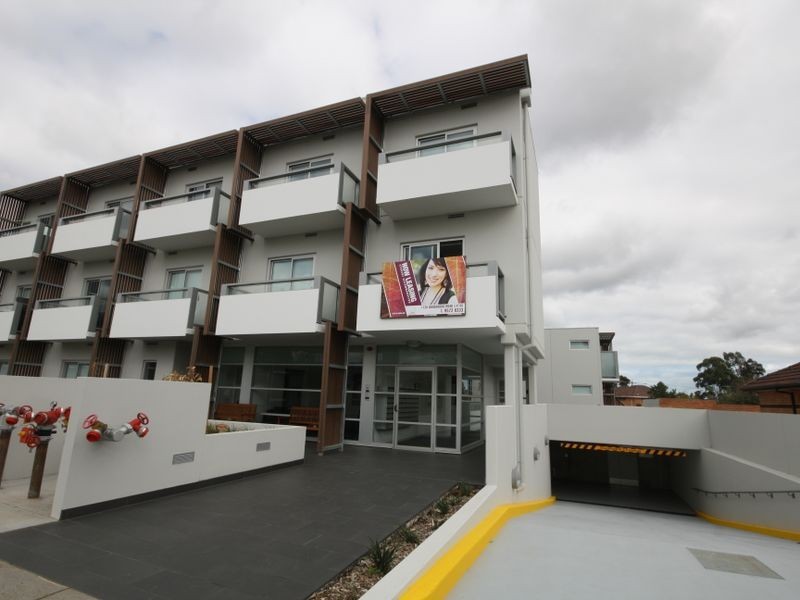 5/1728 DANDENONG ROAD, Clayton VIC 3168