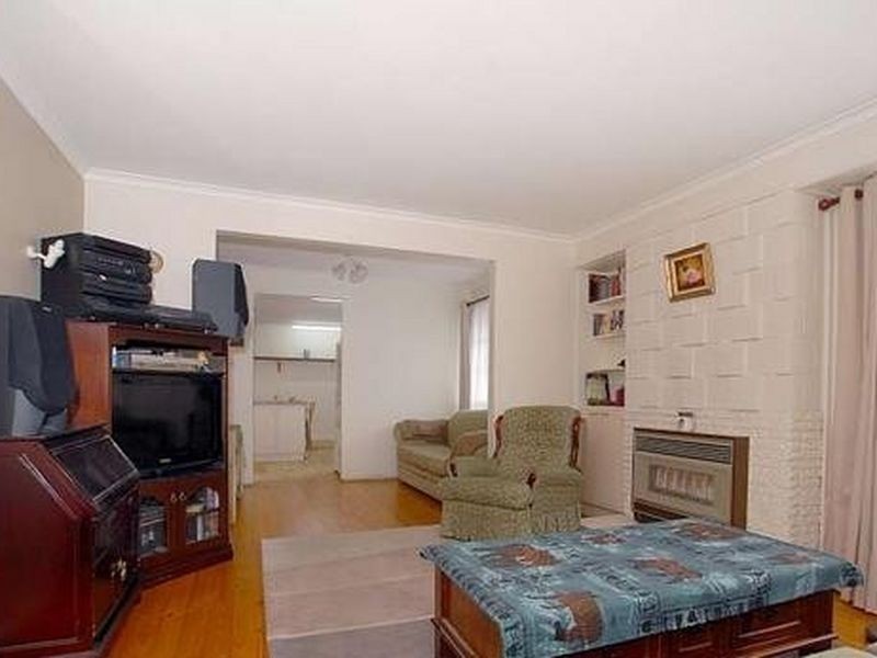 2 Digby Court, Springvale South VIC 3172