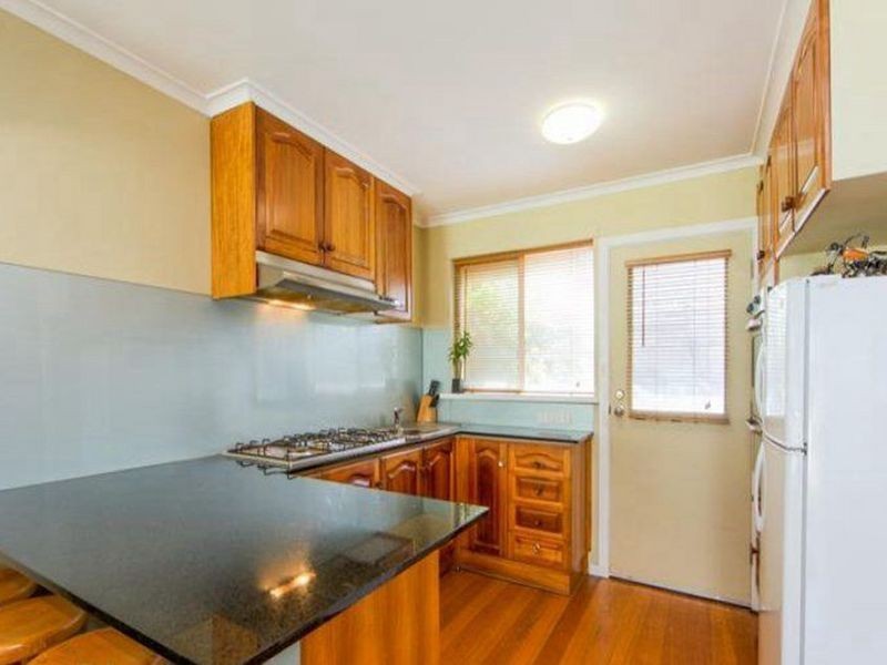 15/13A HENRY STREET, Noble Park VIC 3174