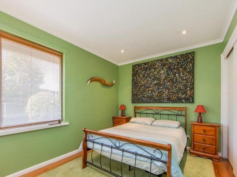 15/13A HENRY STREET, Noble Park VIC 3174