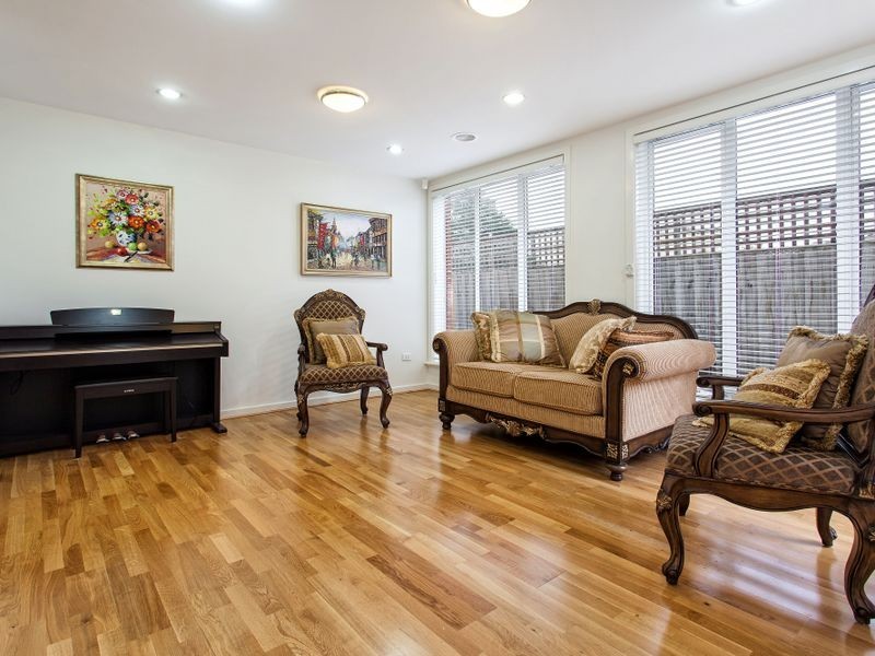 6/21-23 wilberton drive, Springvale VIC 3171