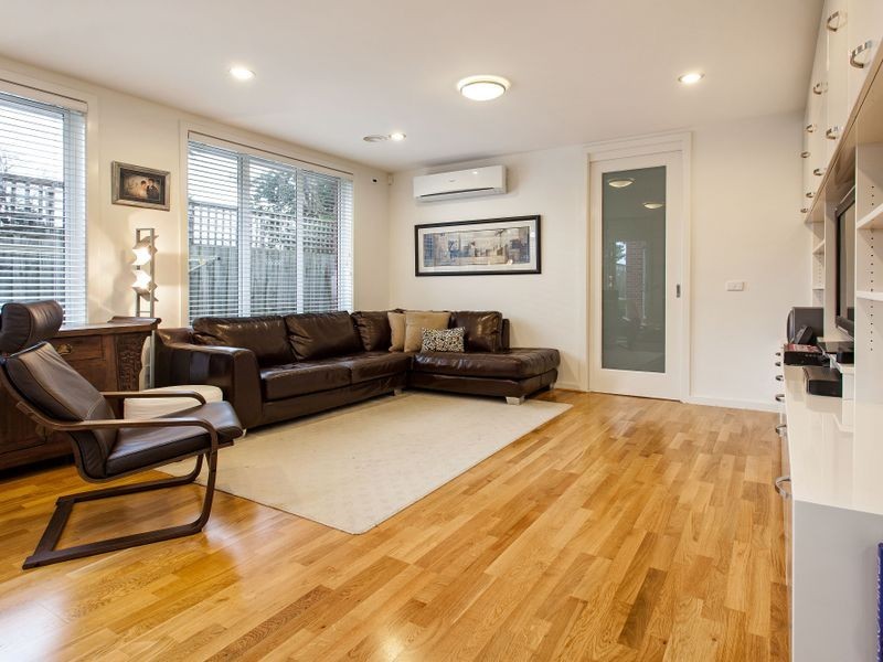 6/21-23 wilberton drive, Springvale VIC 3171