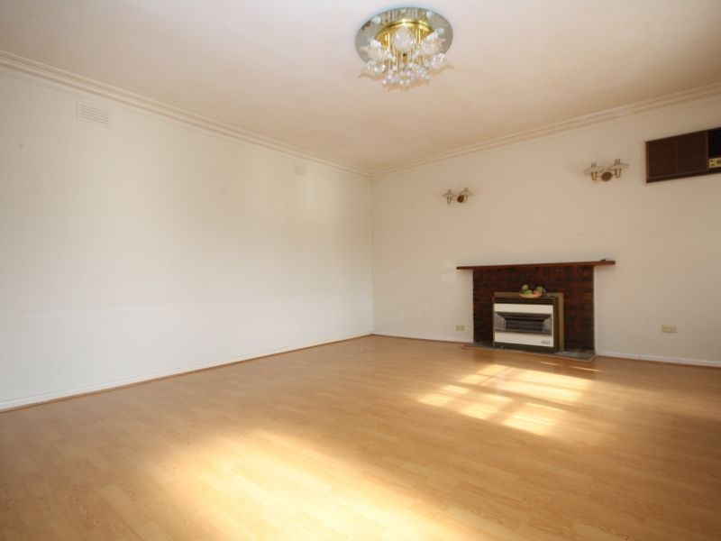 56 ST JAMES, Springvale VIC 3171