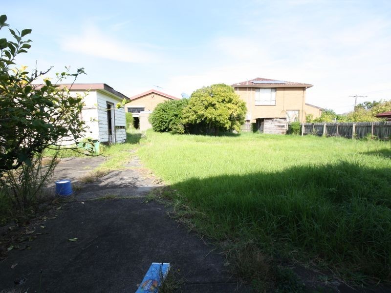 56 ST JAMES, Springvale VIC 3171