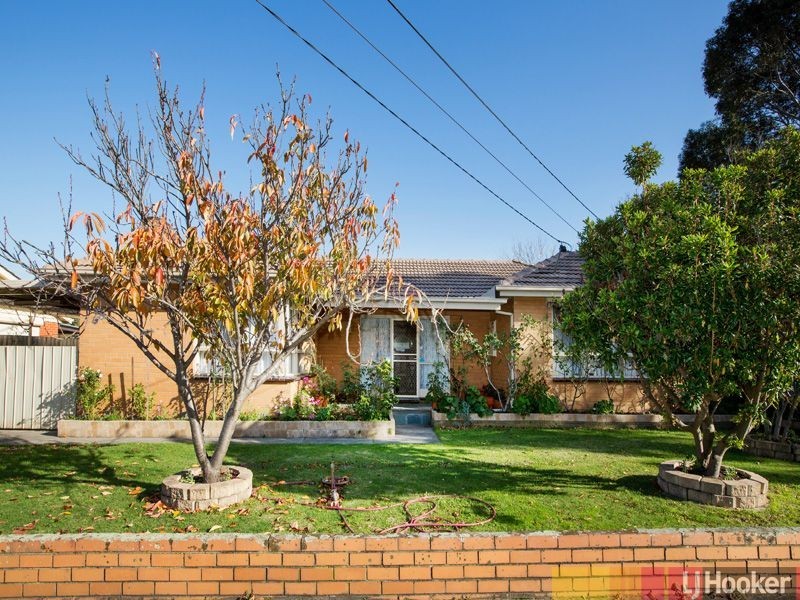 32 LORIS ST, Springvale South VIC 3172