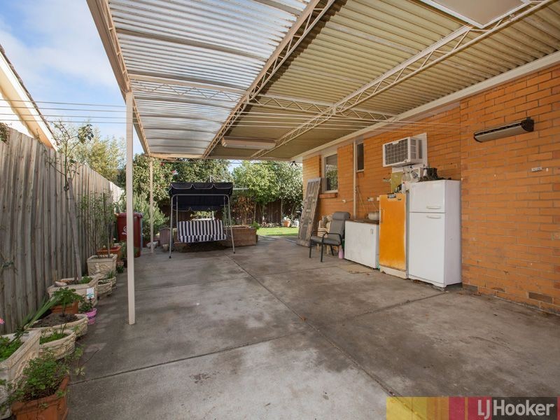 32 LORIS ST, Springvale South VIC 3172