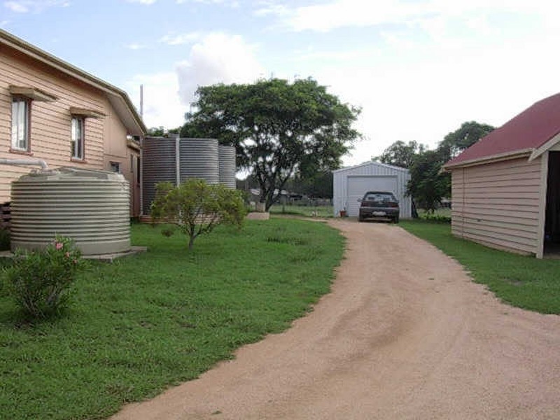 238 West  Woodmillar Road, Gayndah QLD 4625