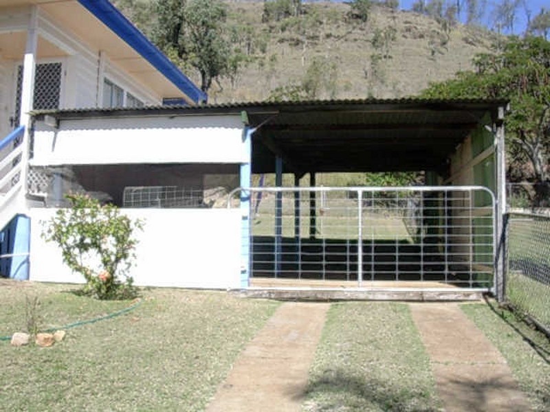 54 PORTER STREET, Gayndah QLD 4625