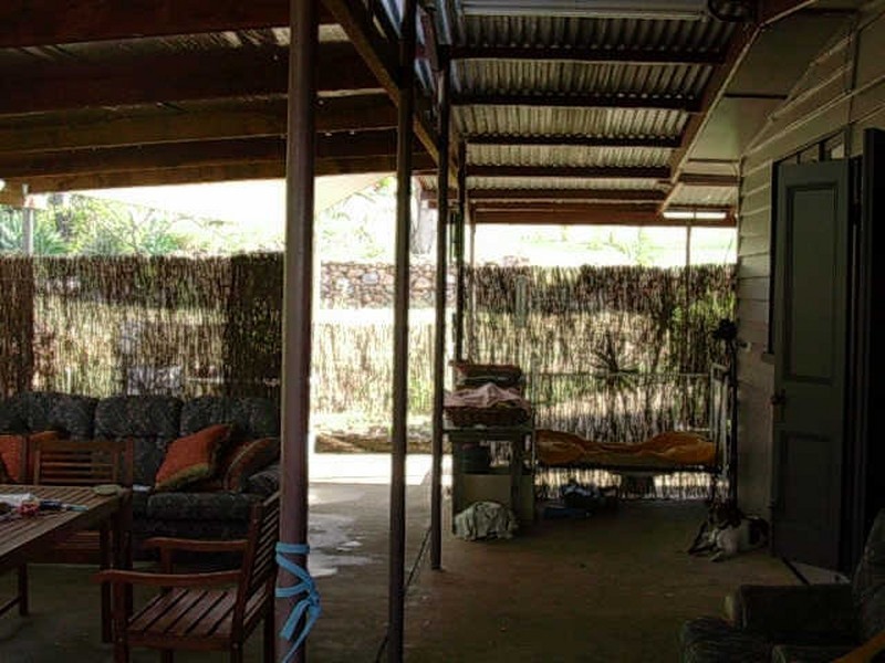 11 EAST MAUD  STREET, Gayndah QLD 4625