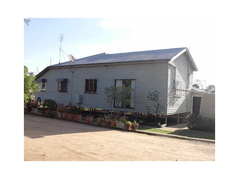 28 SOUTH STREET, Gayndah QLD 4625