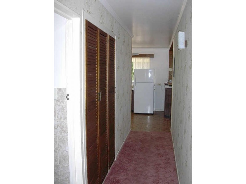 64 Warton Street, Gayndah QLD 4625