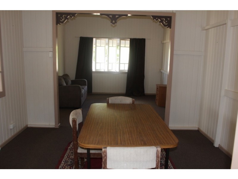 53 Warton Street, Gayndah QLD 4625