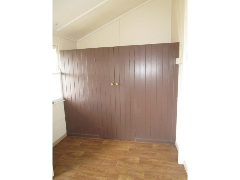 53 Warton Street, Gayndah QLD 4625