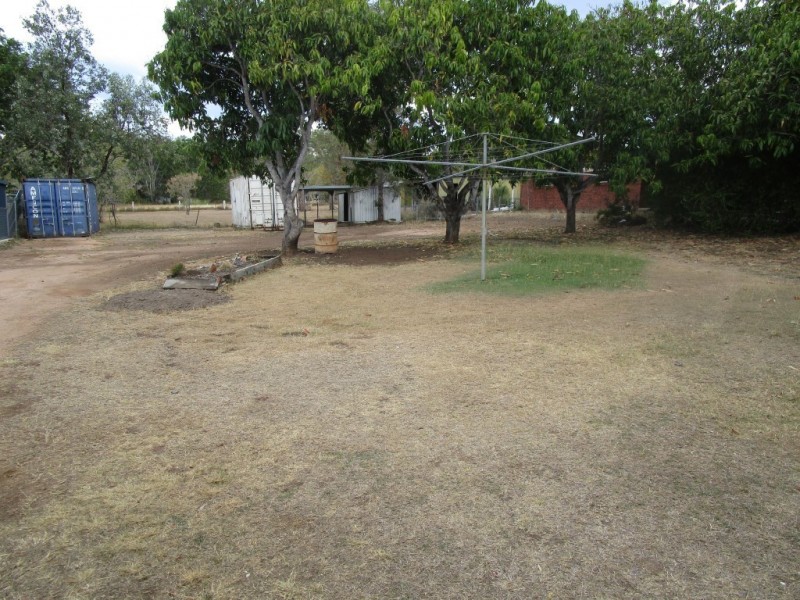 53 Warton Street, Gayndah QLD 4625