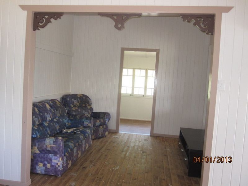 53 Warton Street, Gayndah QLD 4625