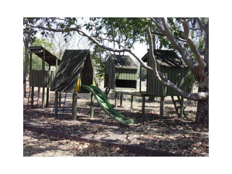 30 Fielding Street, Gayndah QLD 4625