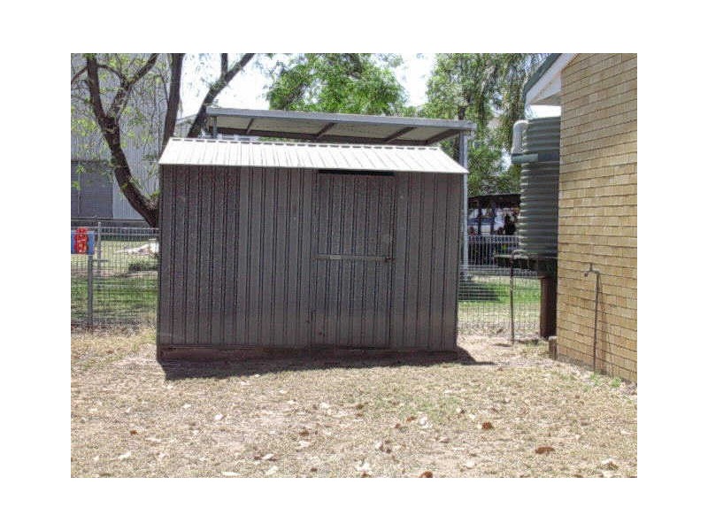 30 Fielding Street, Gayndah QLD 4625