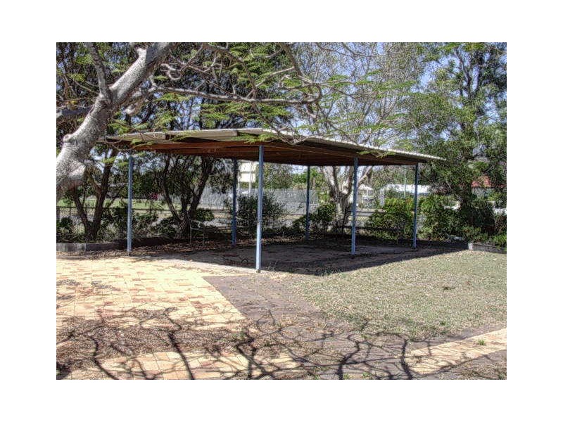 30 Fielding Street, Gayndah QLD 4625