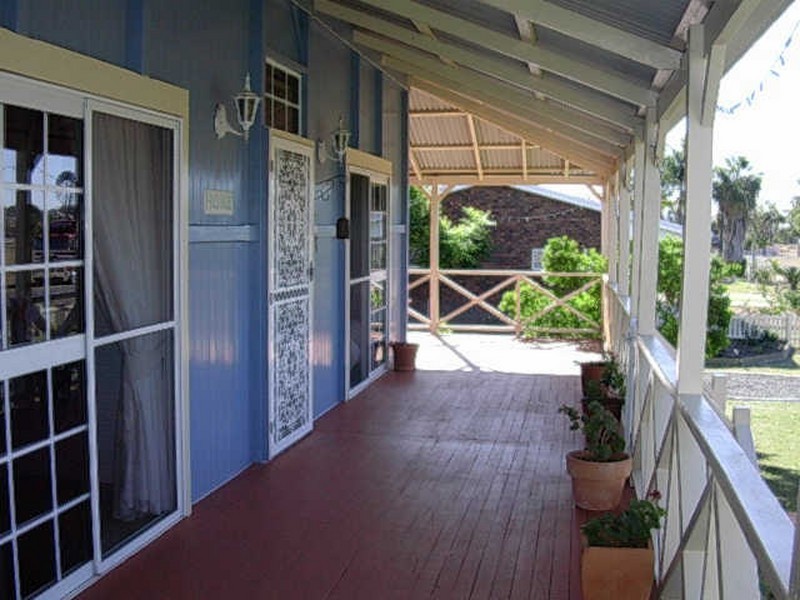 12 Sam Weller Avenue, Gayndah QLD 4625