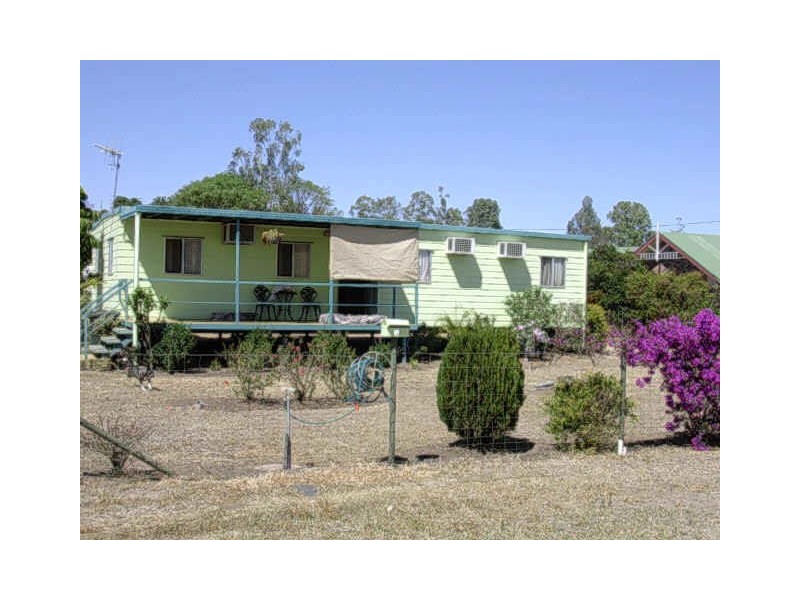 3 Arthur Street, Gayndah QLD 4625