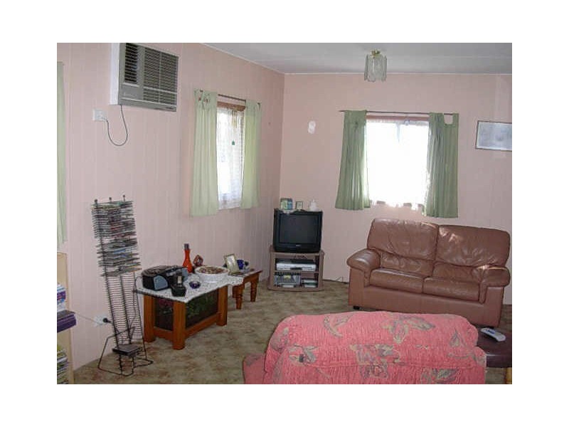 3 Arthur Street, Gayndah QLD 4625