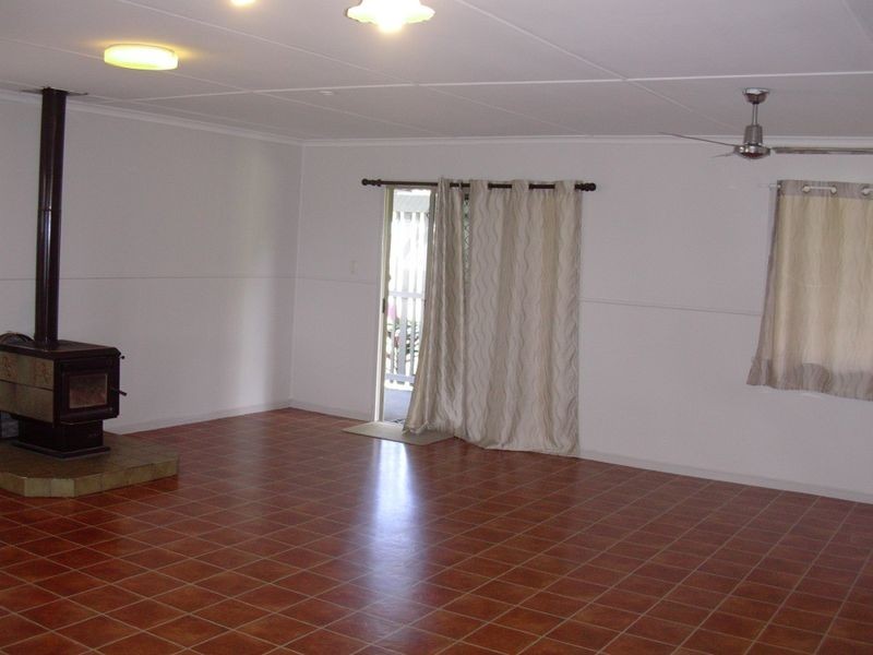 81 Porter Street, Gayndah QLD 4625