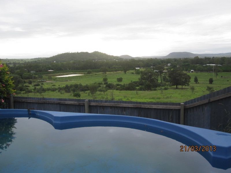 55 Tableland Road, Gayndah QLD 4625