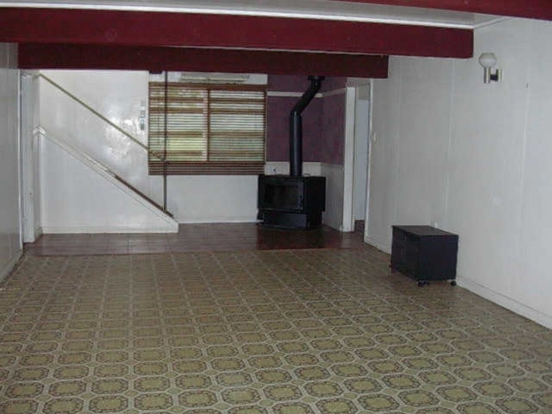 19 Station Street, Gayndah QLD 4625