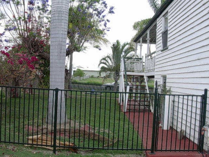 19 Station Street, Gayndah QLD 4625