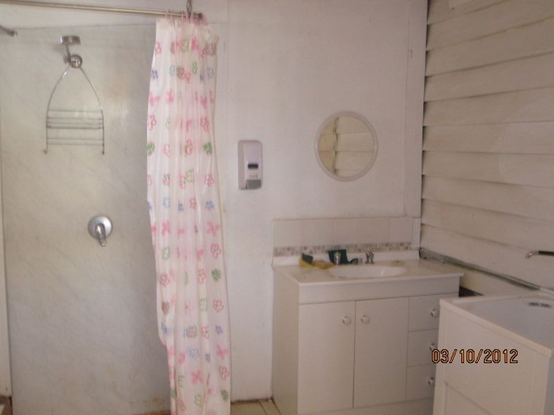 27 Bamboo Street, Gayndah QLD 4625