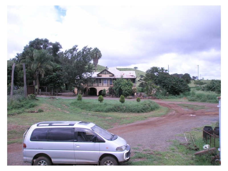 Coalstoun Lakes QLD 4621