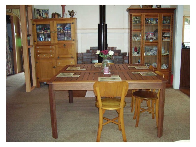 Coalstoun Lakes QLD 4621