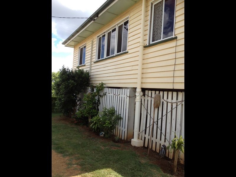 29 Burnett Terrace, Mundubbera QLD 4626