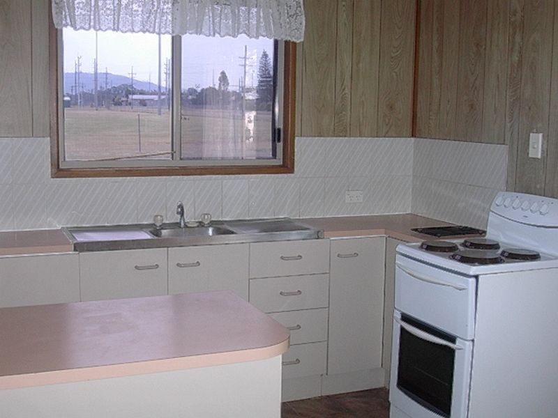 35 Barrow Street, Gayndah QLD 4625