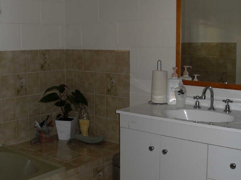 9 Langs Road, Gayndah QLD 4625