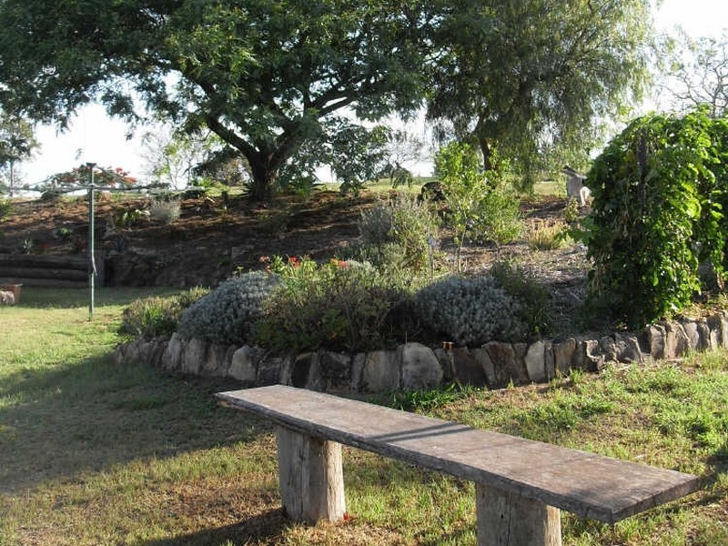 9 Langs Road, Gayndah QLD 4625