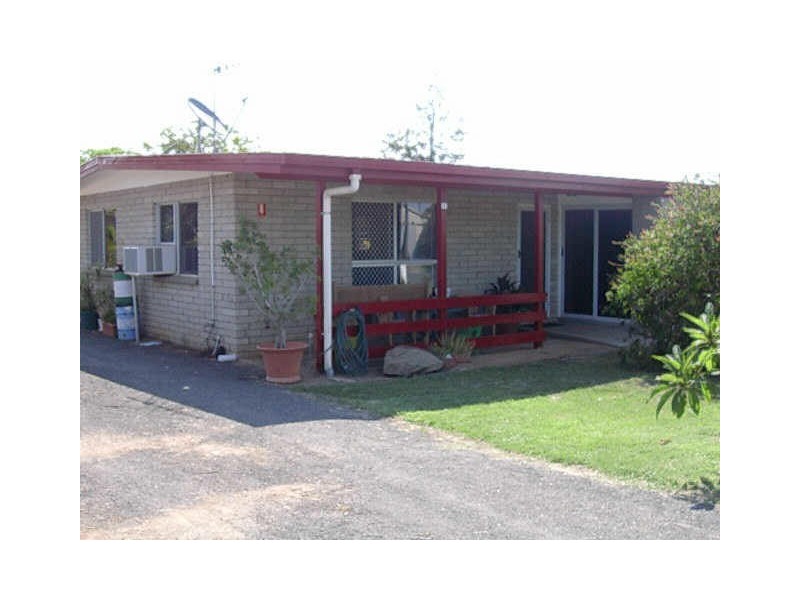 1 KENT STREET, Biggenden QLD 4621