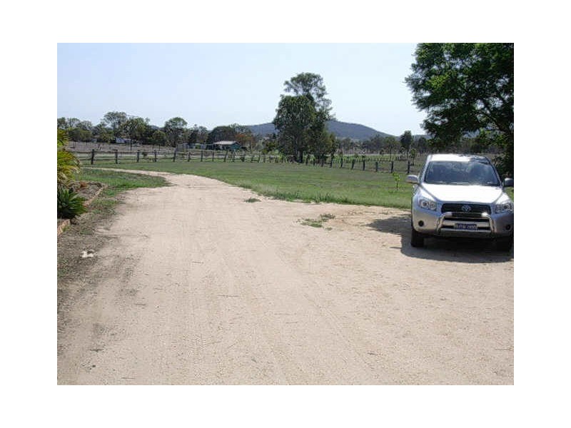 1 KENT STREET, Biggenden QLD 4621