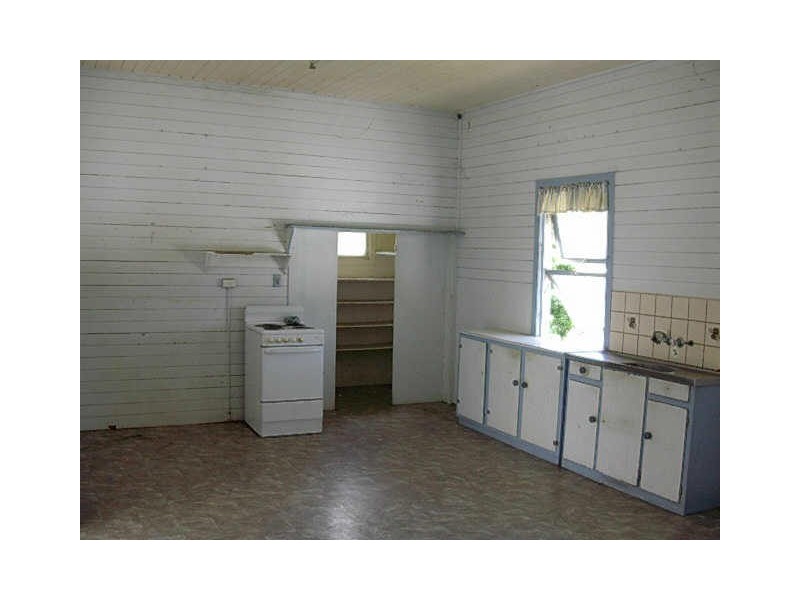 90-92 CAPPER STREET, Gayndah QLD 4625