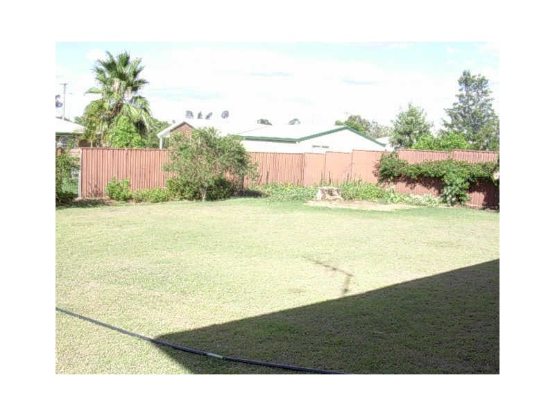 23 PORTER STREET, Gayndah QLD 4625