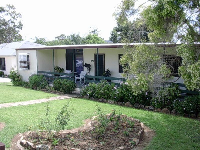 23 PORTER STREET, Gayndah QLD 4625
