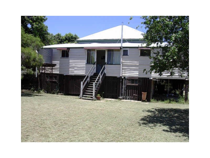 20 DALGANGAL ROAD, Gayndah QLD 4625