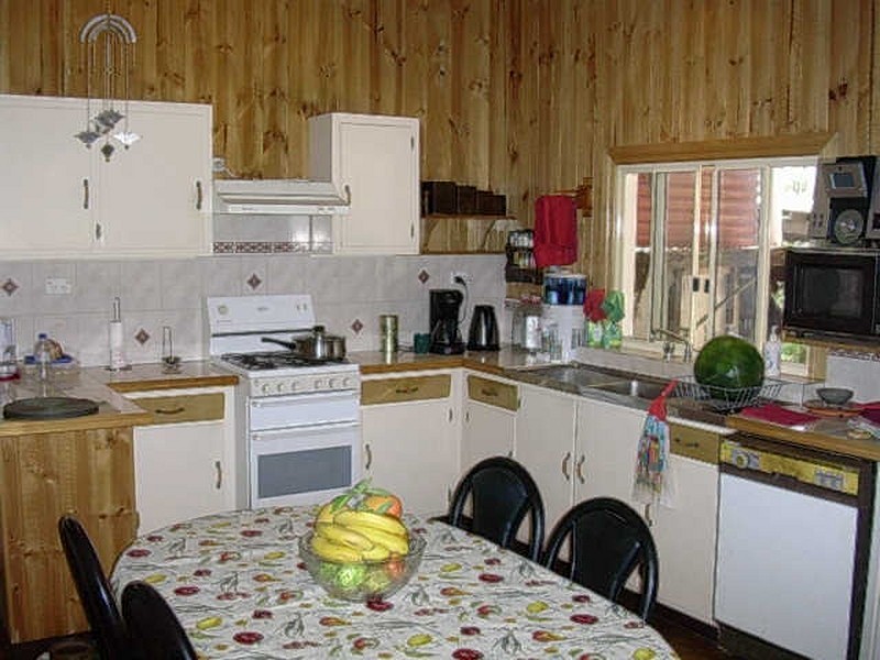 27 MAIN STREET, Coalstoun Lakes QLD 4621