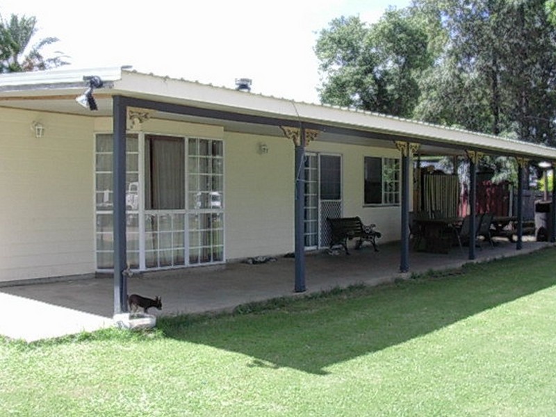 62 Arthur Street, Gayndah QLD 4625