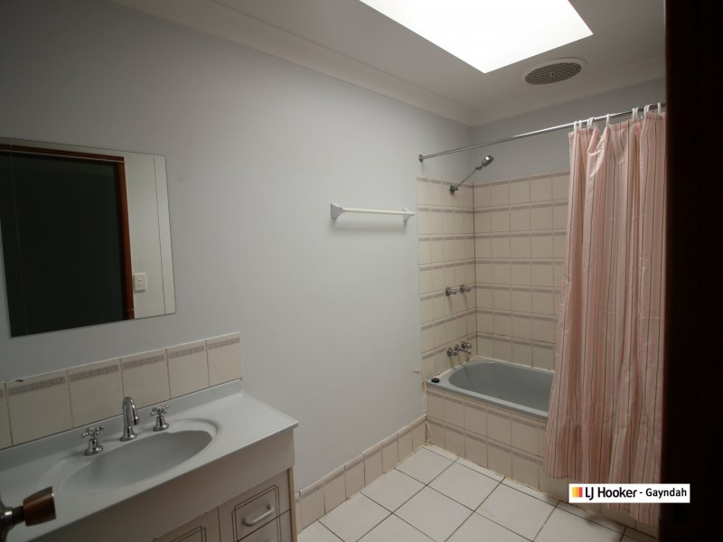 6 Station St, Gayndah QLD 4625