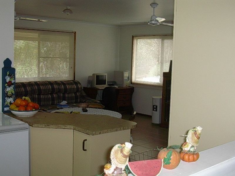 8276 Burnett Highway, Tansey QLD 4601